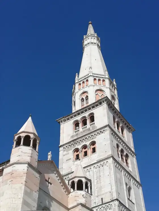 Visite tematiche alla Torre Ghirlandina